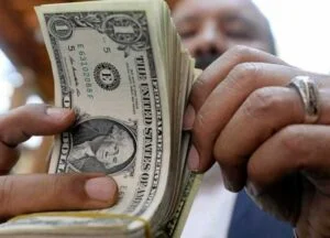 سعر الدوﻻر اليوم فى مصر فى السوق السوداء