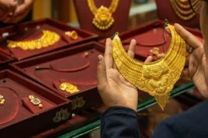 سعر جرام الذهب عيار 21