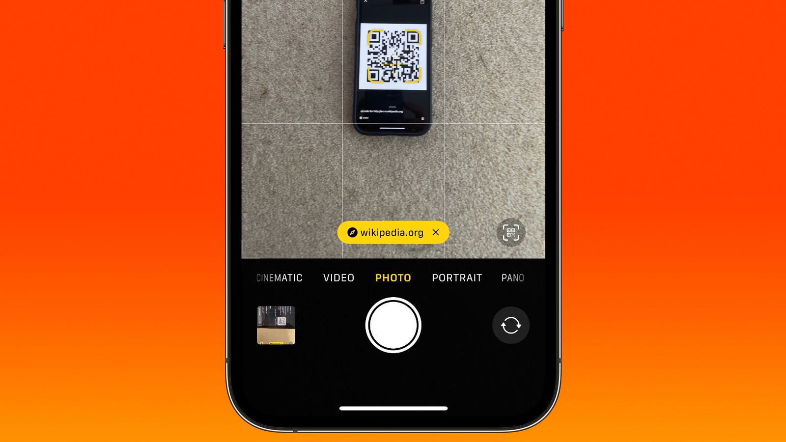 مسح كود QR بكاميرا الآيفون